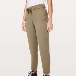 Lululemon On The Fly Pant Size 6